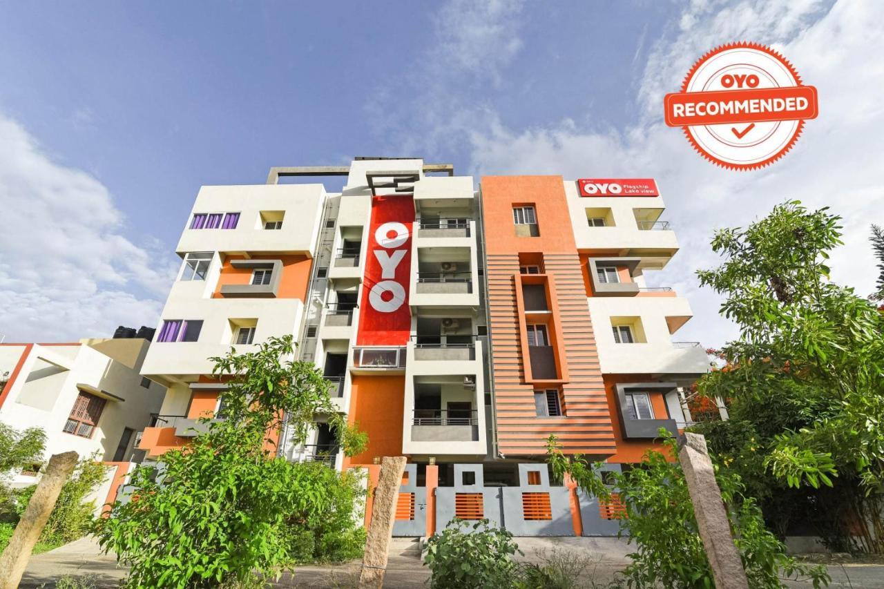 Oyo Flagship Lotus Lakeview Apartments Singanallur Exterior photo
